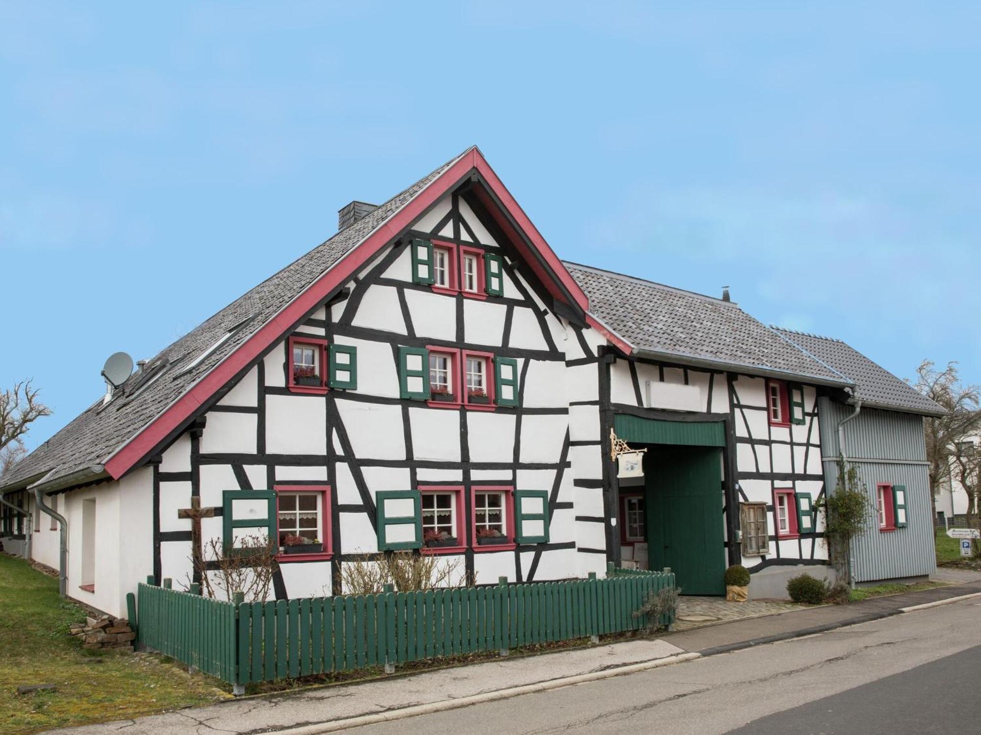 Apartment With Garden Near Monschau 슈라이덴 외부 사진